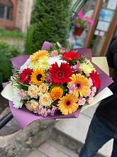 Букет цветов из:  Герберы, Ромашки, Хризантемы, Розы и Подсолнухи #REPLACE_PRED# Новомарьевской